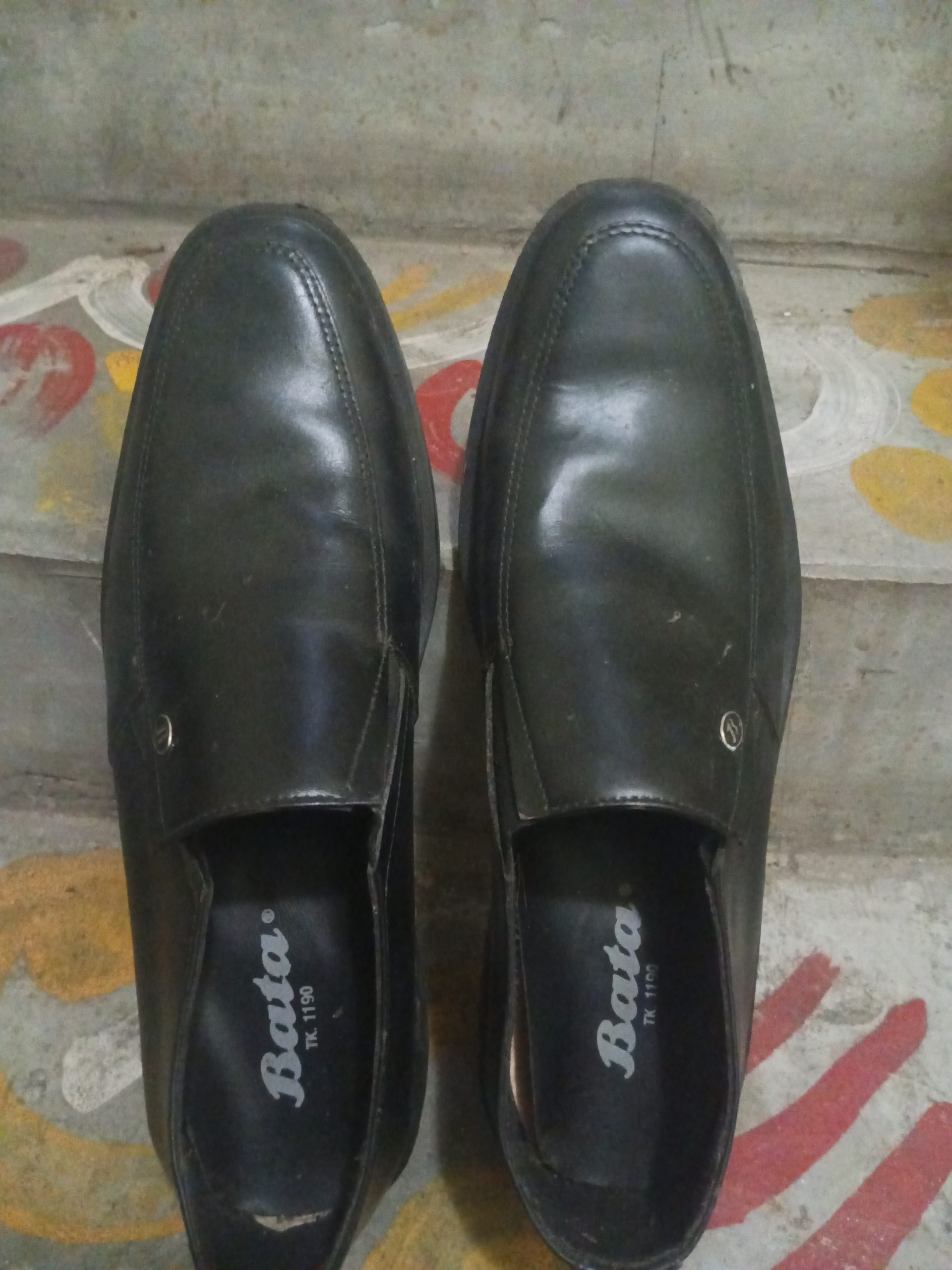 Shoe