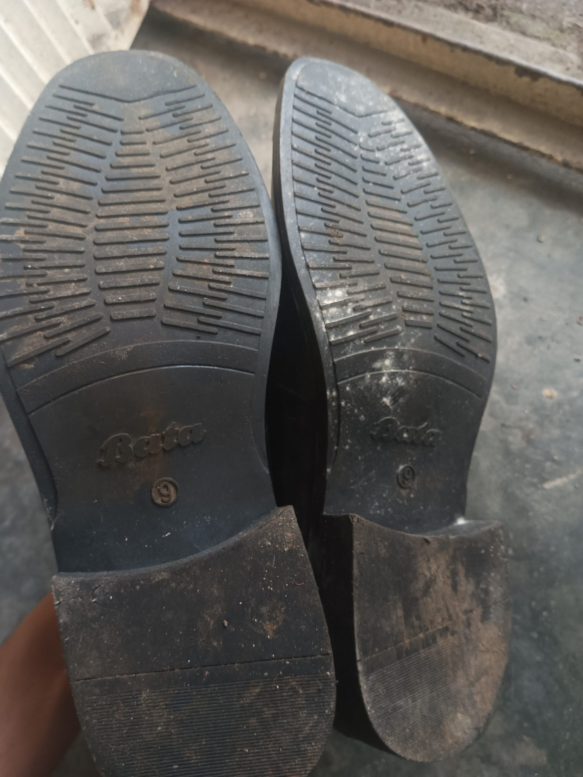 Shoe