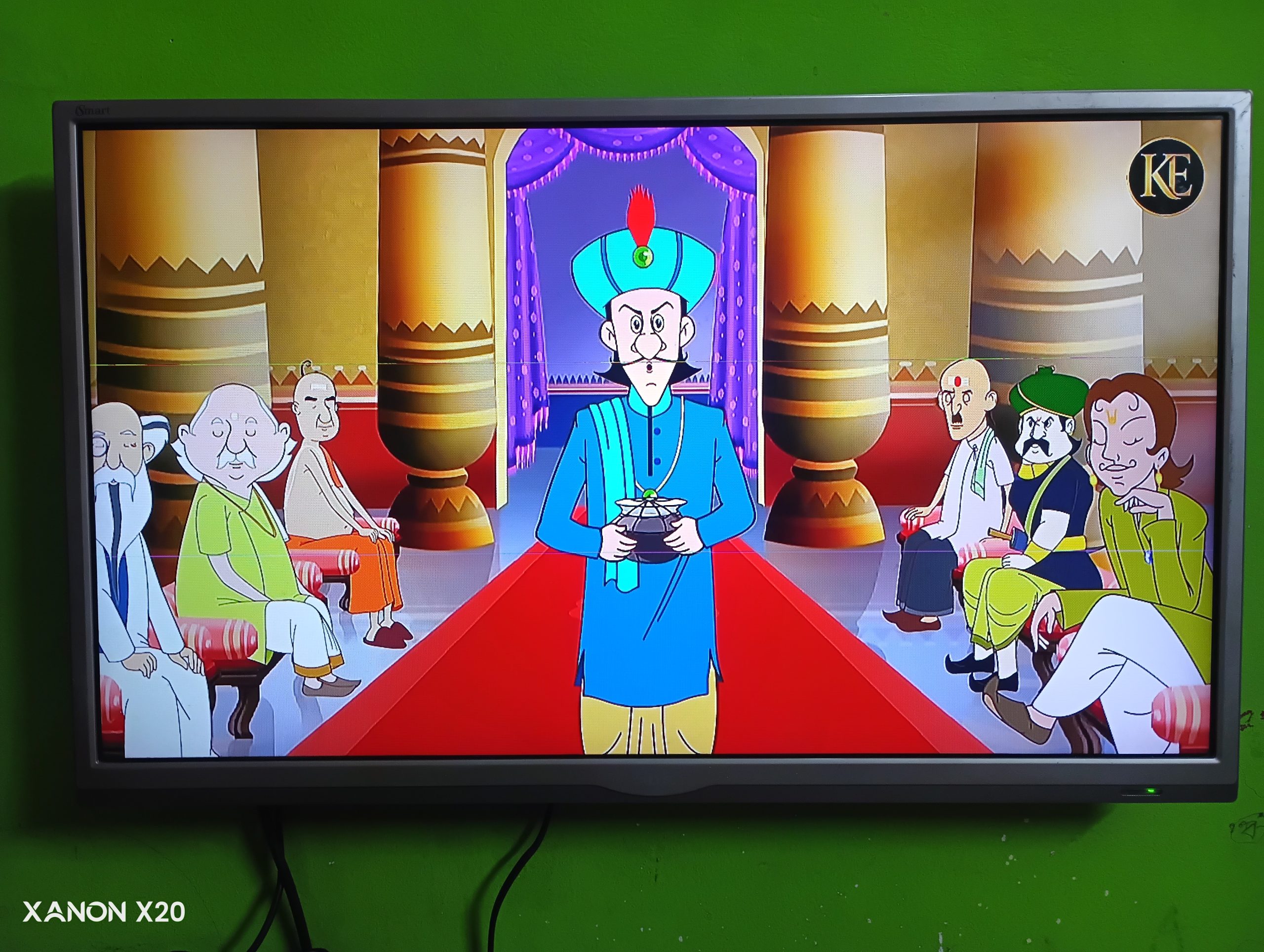 Walton LED 32″ Smart TV